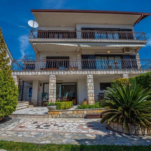 Apartmanok Parkolóhellyel Novi Vinodolski - 22846  2