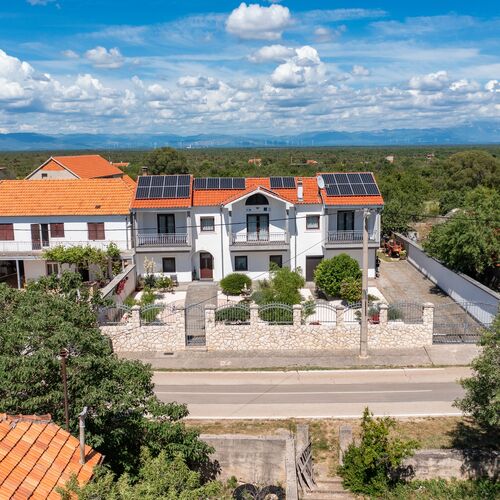 Apartmanok Parkolóhellyel Smrdelje, Krka - 23078 Smrdelje