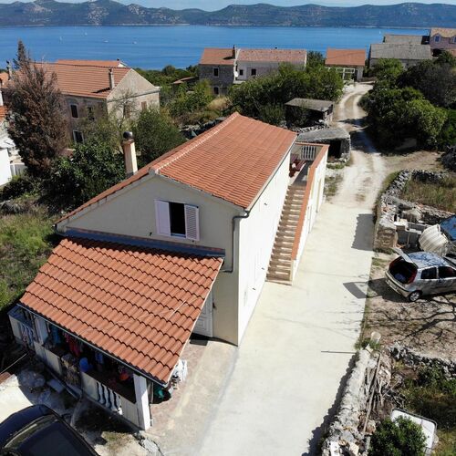 Apartmanok Parkolóhellyel Mali Iz, Iz - 23158 Mali Iž  4