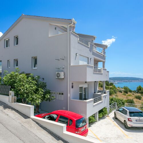 Apartmanok Parkolóhellyel Seget Donji, Trogir - 23273 Seget Donji