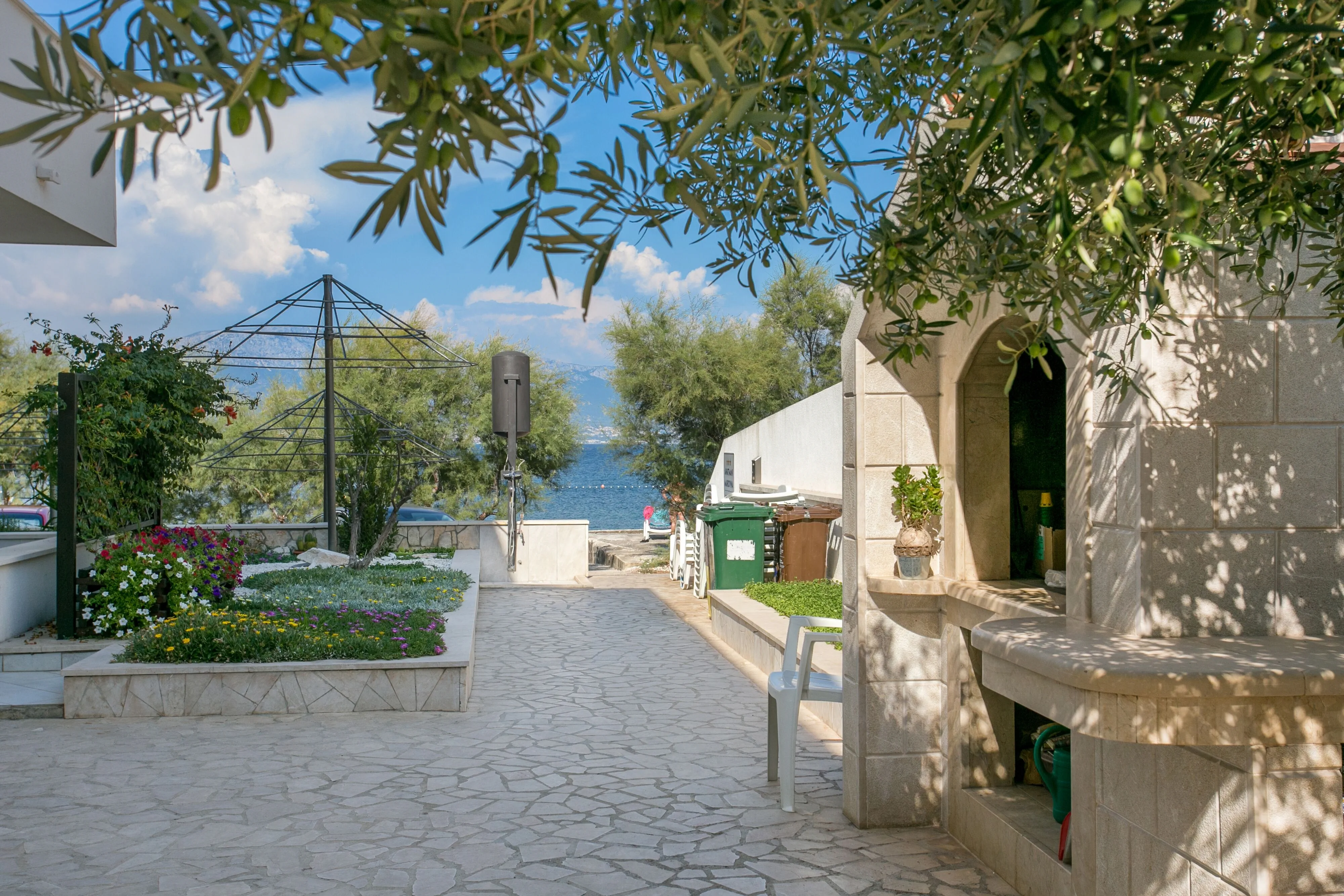 Apartments By The Sea Slatine, Čiovo - 23332 Slatine
