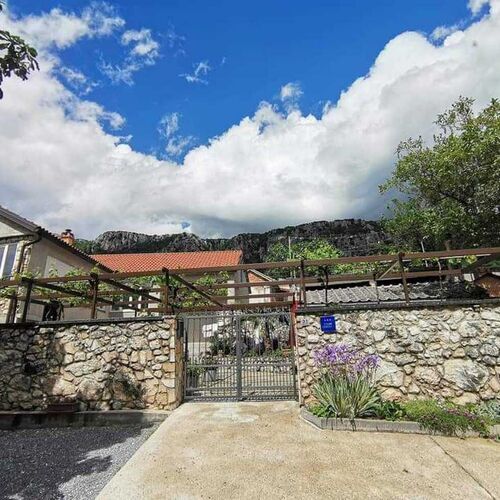 Apartmanok Parkolóhellyel Bribir, Novi Vinodolski - 23380 Bribir  2