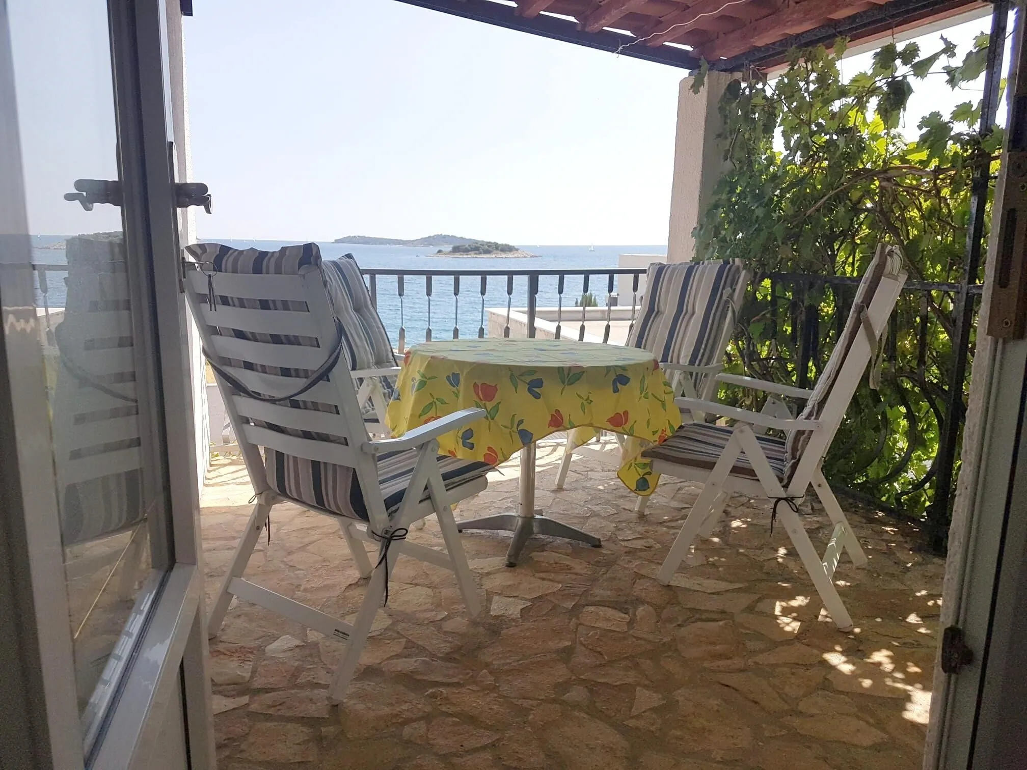 Apartments By The Sea Rogoznica - 23439