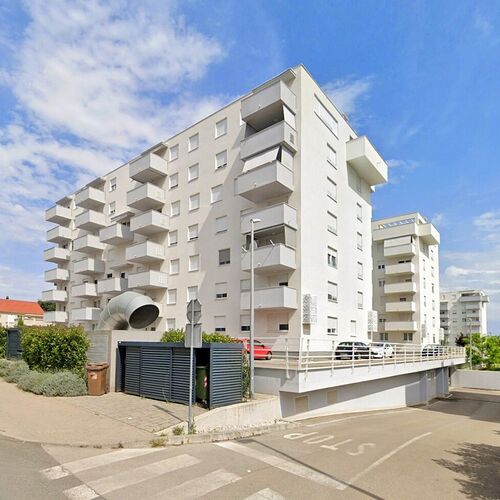 Apartmanok Parkolóhellyel Zadar - 23525  2