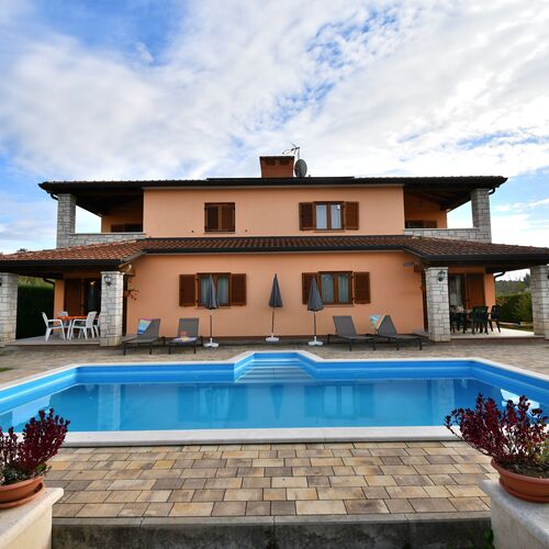 Apartment Nina Porec