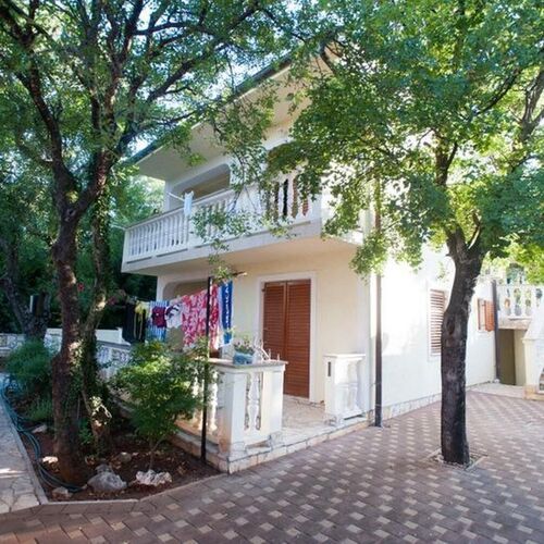 Apartments Luka Povile  2