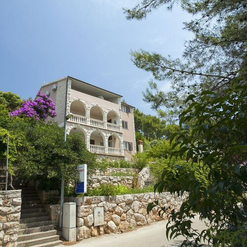 Apartments Ante Prizba  2