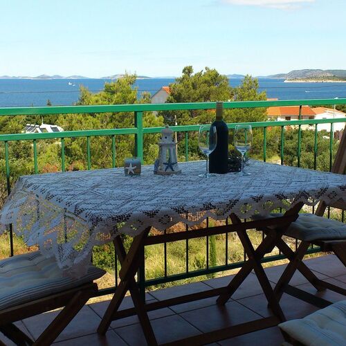 Apartments Dia Primosten