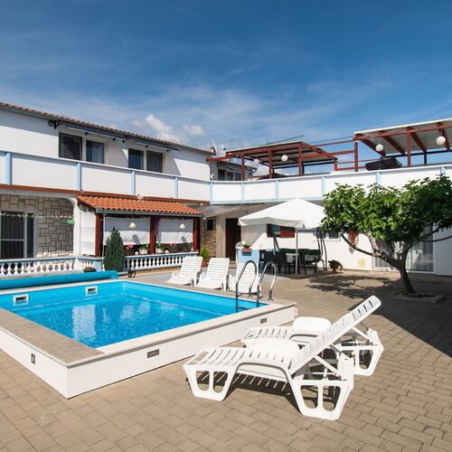 Apartment Den Tribunj