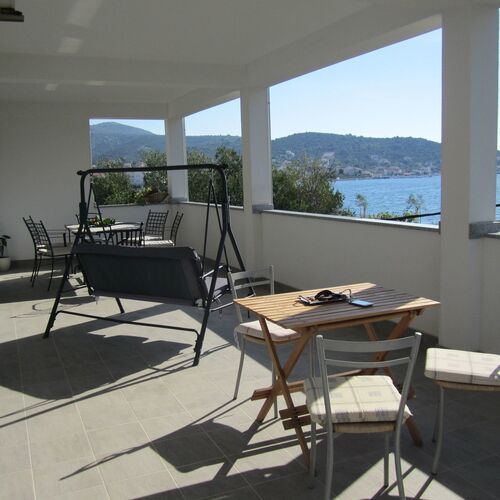 Apartments Deni Vinisce  4