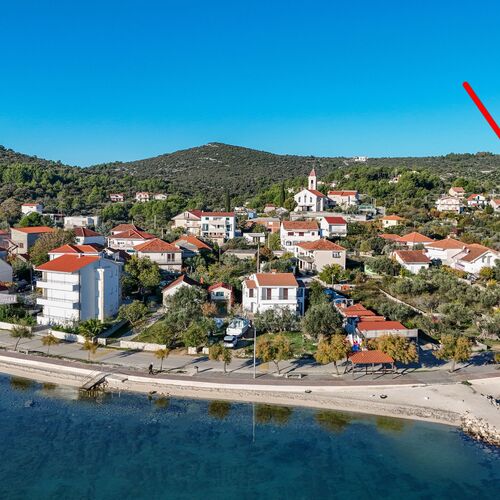 Apartments Deni Vinisce