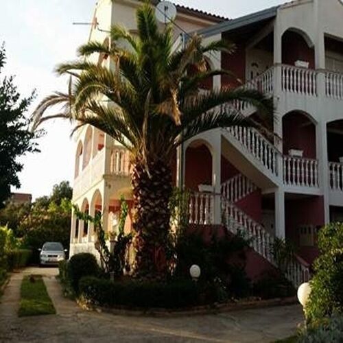 Apartments Pool Bibinje  4