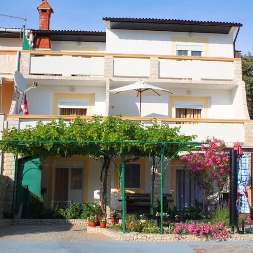 Apartments Stjepan Pag  2