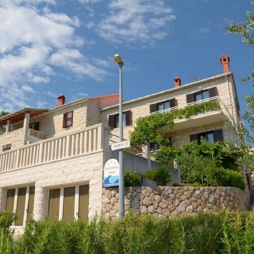 Apartment Vrilo Postira