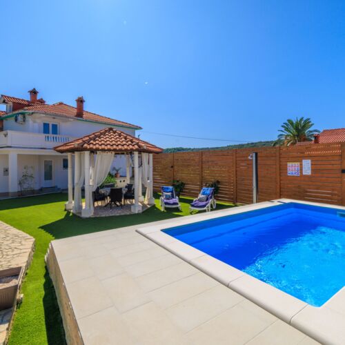 Apartment Pavilion Kampor