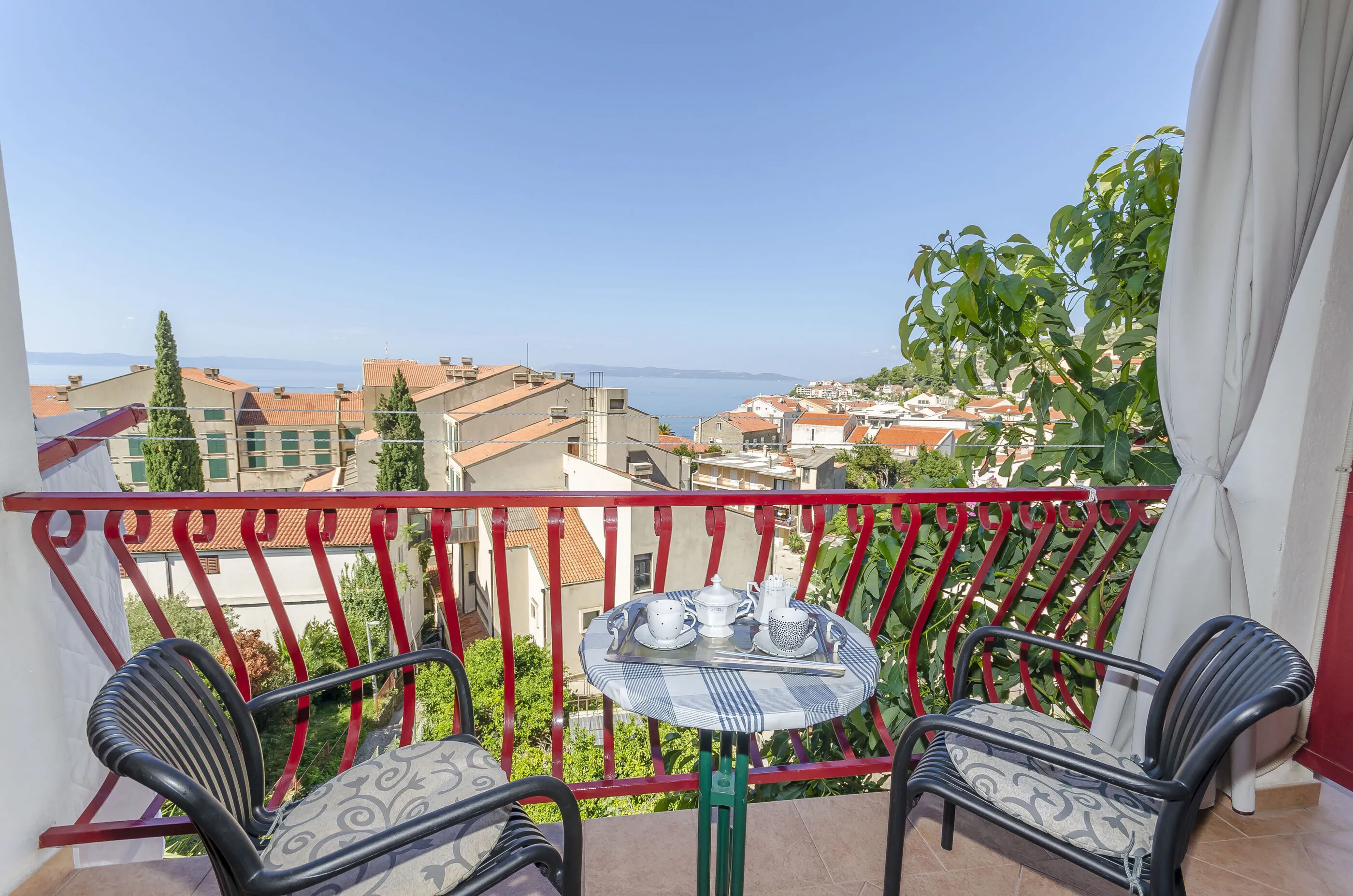 Apartments Nataša Podgora