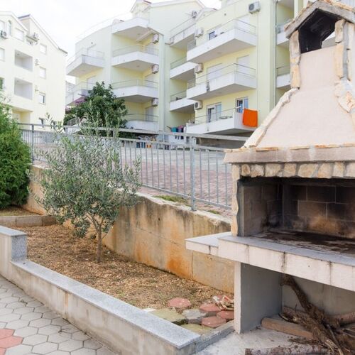 Apartment Slavica Okrug Gornji  3
