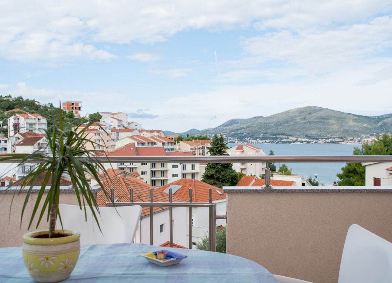 Apartment Slavica Okrug Gornji