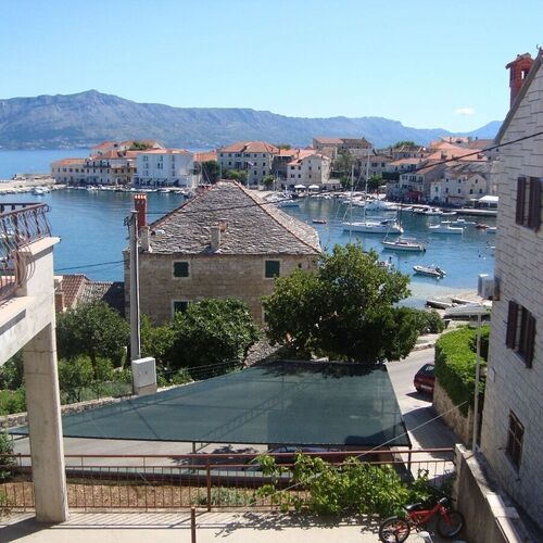 Apartments Paulina Postira