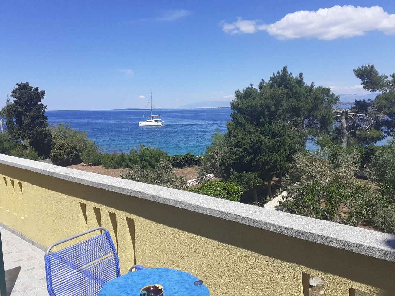 Apartment Brane Sutomiscica