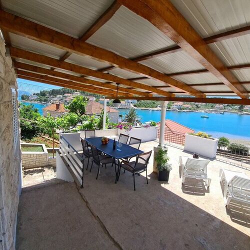 Apartment Sunny Lumbarda