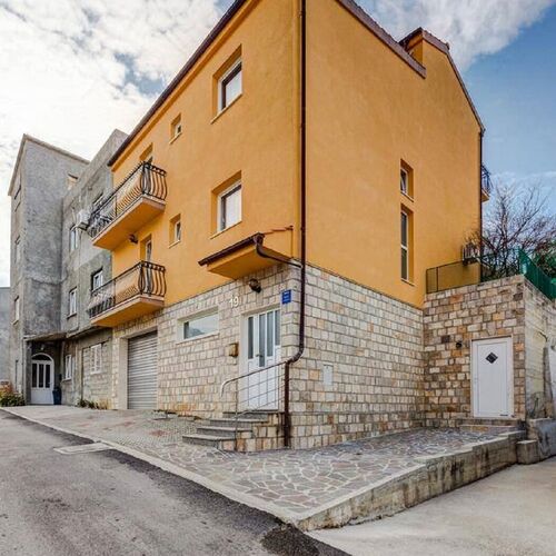 Apartment Big Podstrana  2