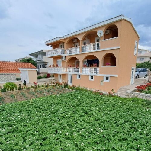 Apartments Adriatic Rtina  2