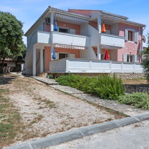 Apartment Uga2 Mandre  2