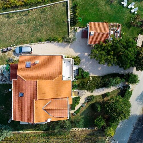 Apartments Secret Garden Razanac  4