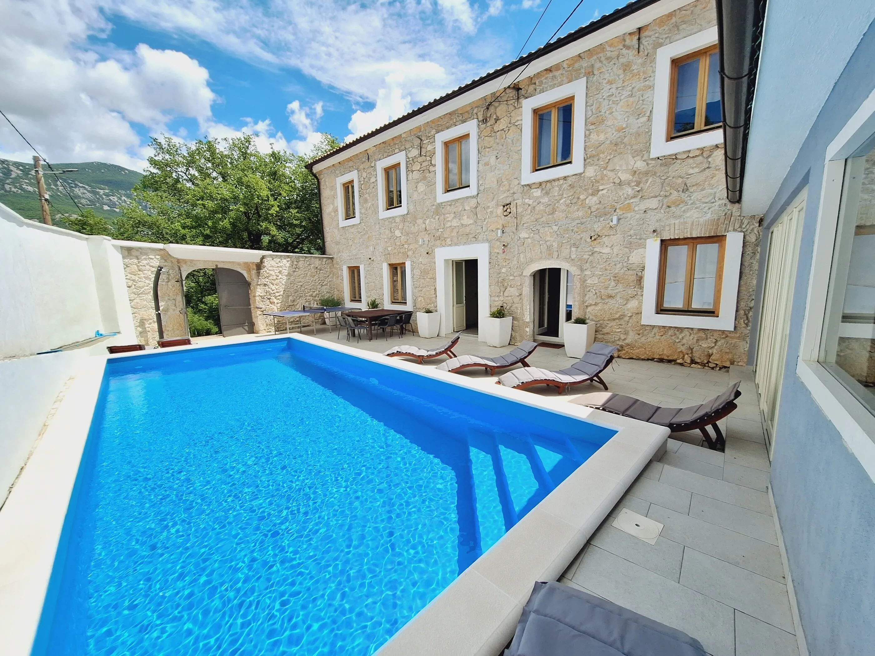 Villa Stone castle Tribalj