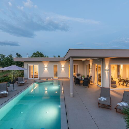Villa Serena s prekrasnim vrtom Porec  3