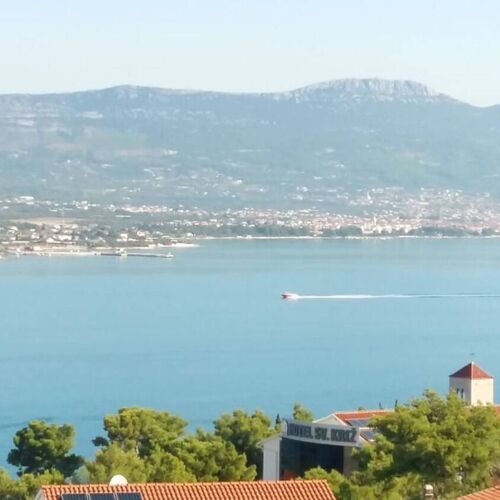 Apartment The View Arbanija  2