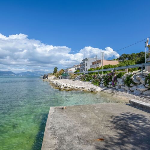 Apartments Skender Arbanija  2