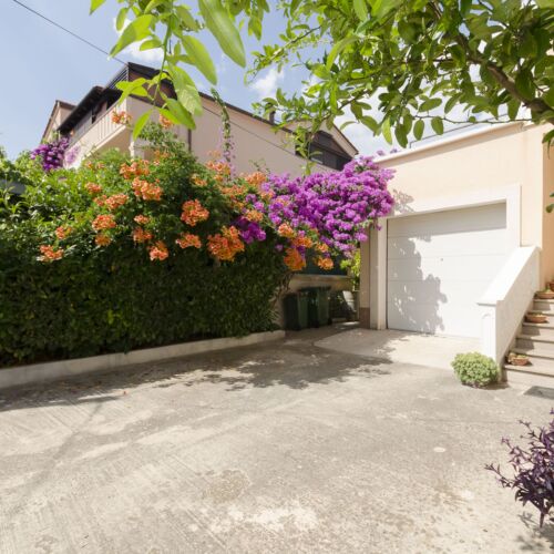 Apartments Sabina Vodice  2