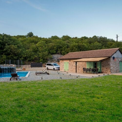 House Priroda Vrbnik  2