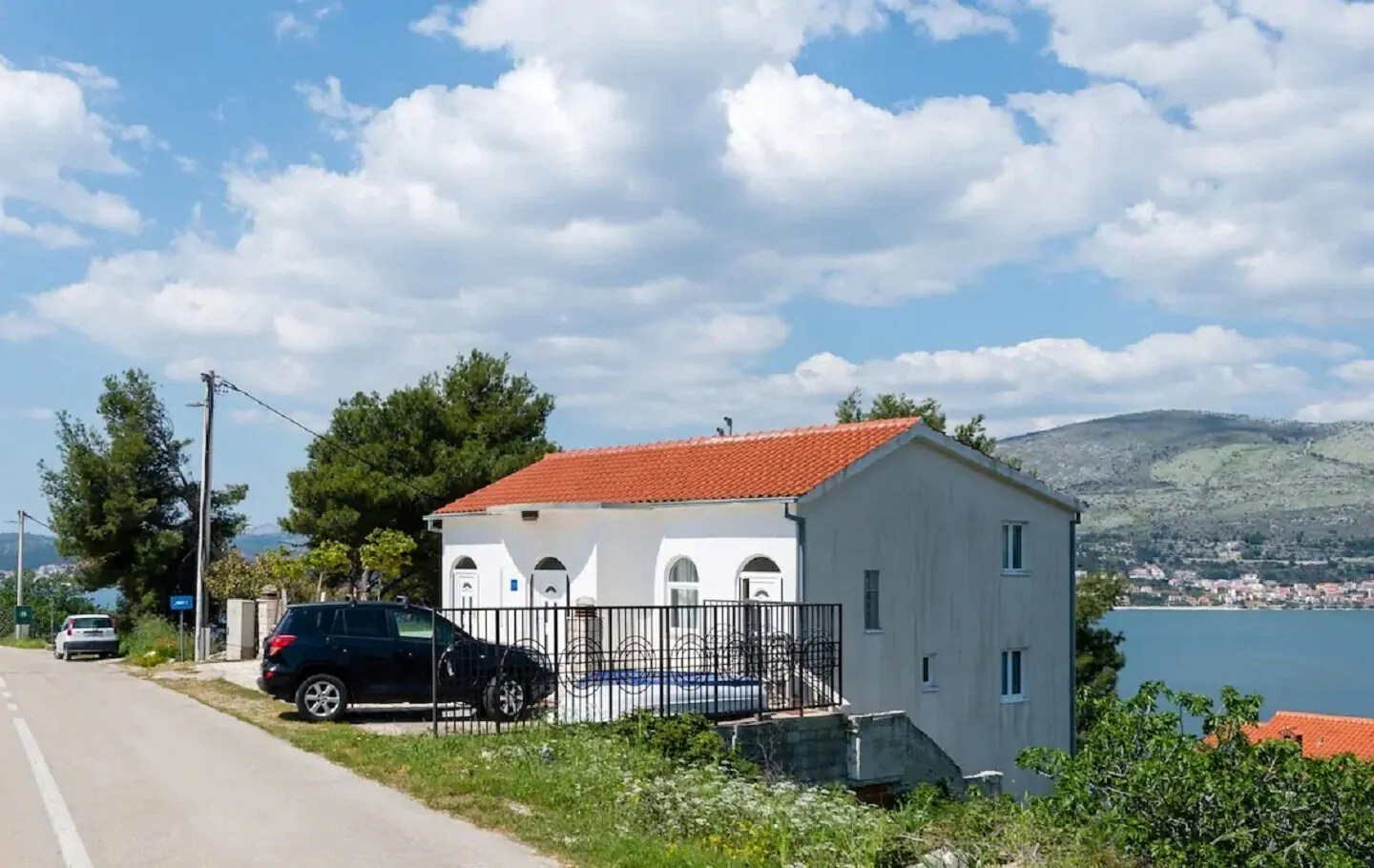 Apartments Anto Okrug Donji