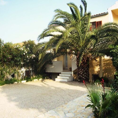 Apartments Tonka Orebic II III