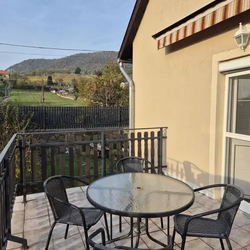 Márti Apartman Badacsonyőrs 005 kép