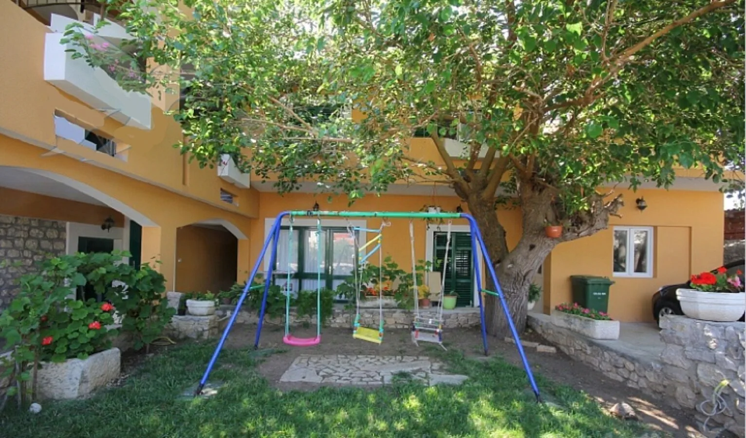 Apartments Stosa Nin