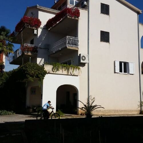 Apartment Biserka Okrug Gornji  4