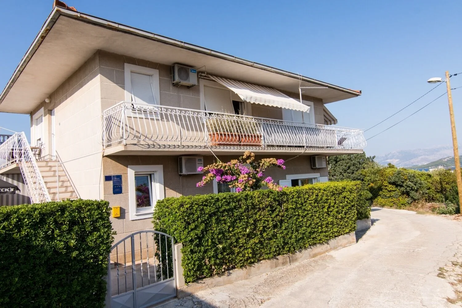 Apartment Ivica Slatine