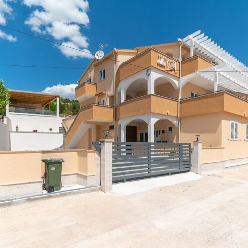 Apartments Lux 3 Marina