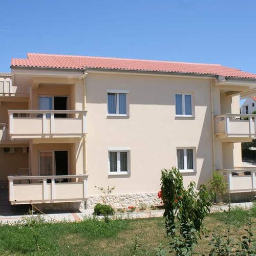 Apartments KarolinaS Novalja  4