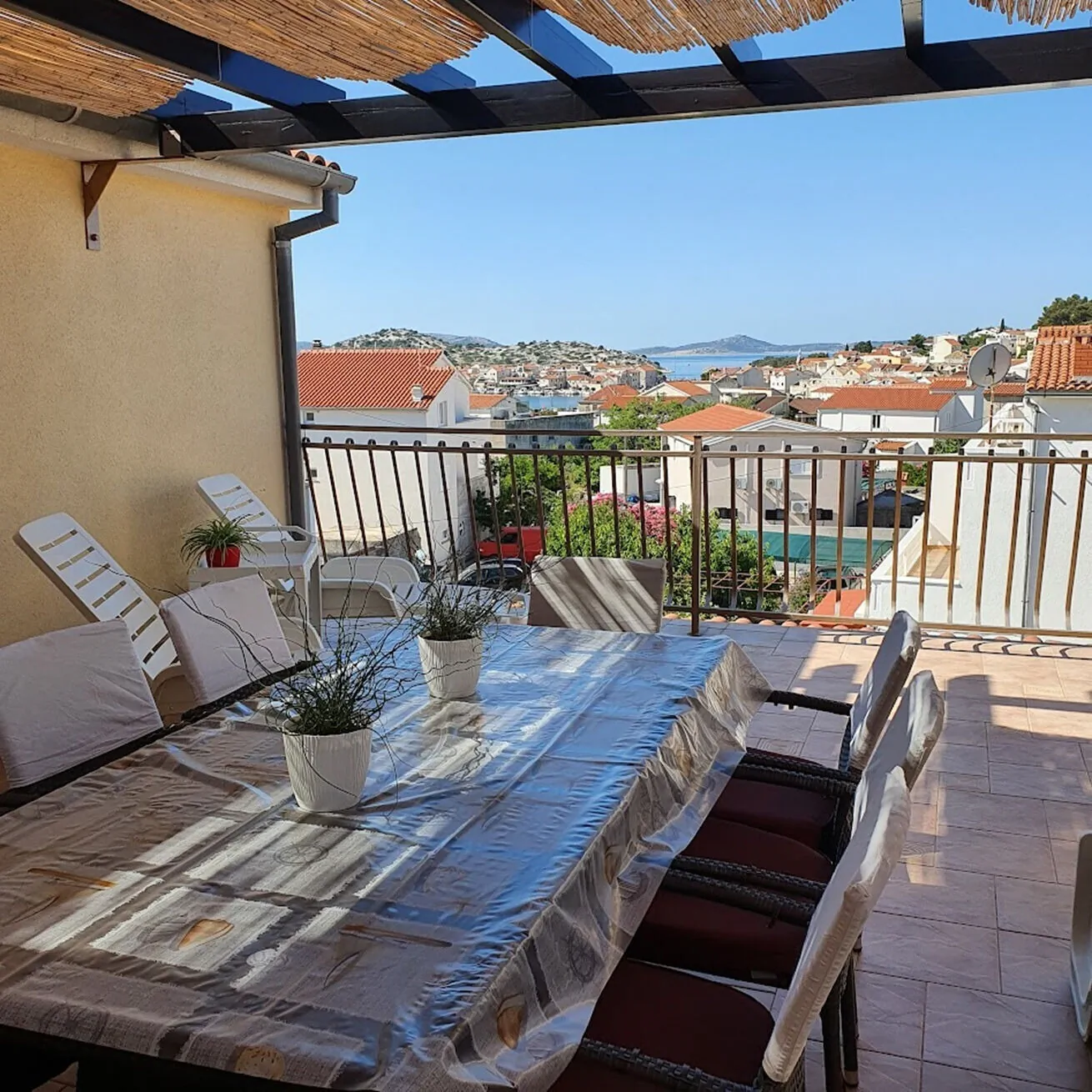 Apartment Ivica Tribunj