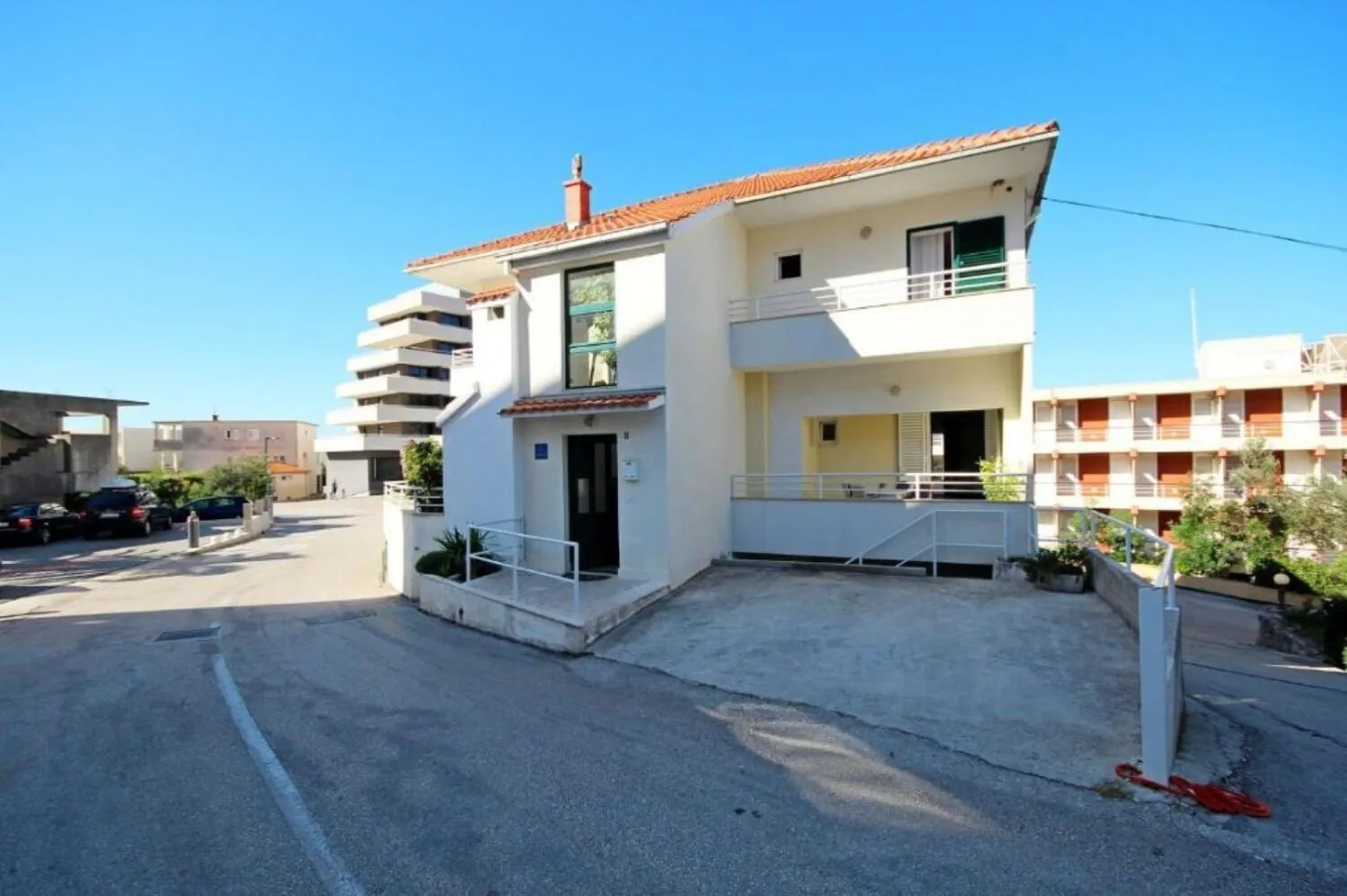 Apartments Maja Podgora II