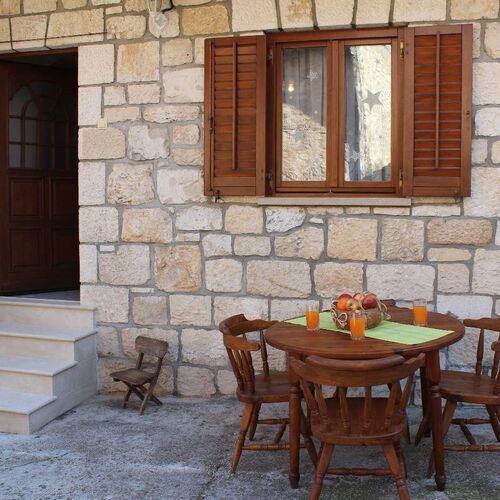 House Tončica Dol  4