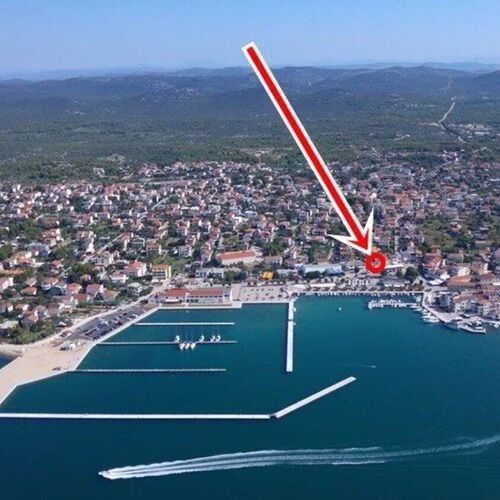 Apartment Denis Pirovac