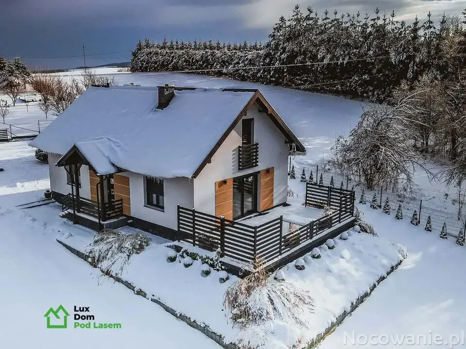 Lux Dom pod Lasem w Woli Sękowej