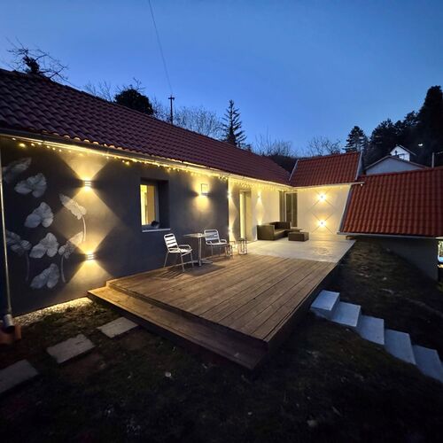 Házikó a város felett  Pécs