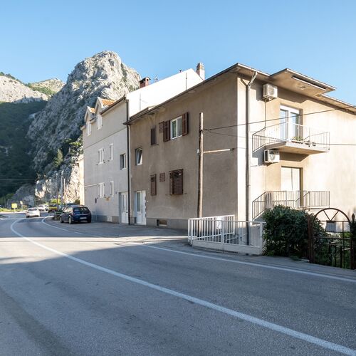 Apartment Tom Omis  2